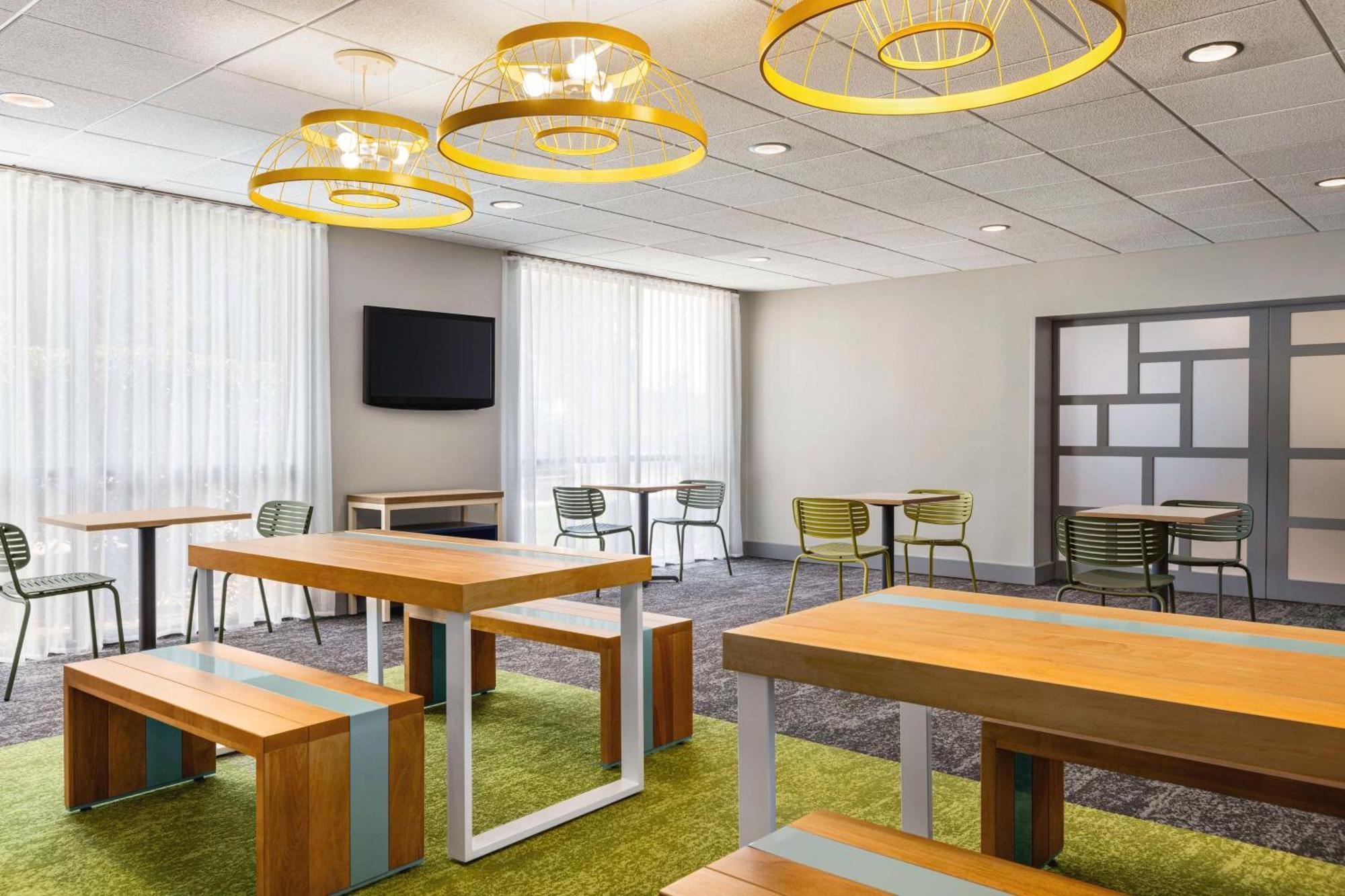 Spark By Hilton Germantown Washington Dc North ภายนอก รูปภาพ